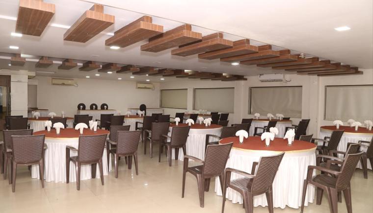 Hotel Princess Park Daman Bagian luar foto