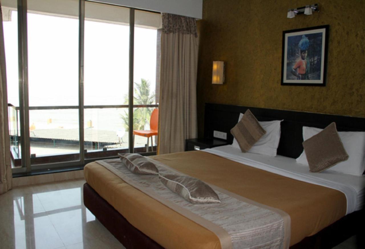 Hotel Princess Park Daman Bagian luar foto