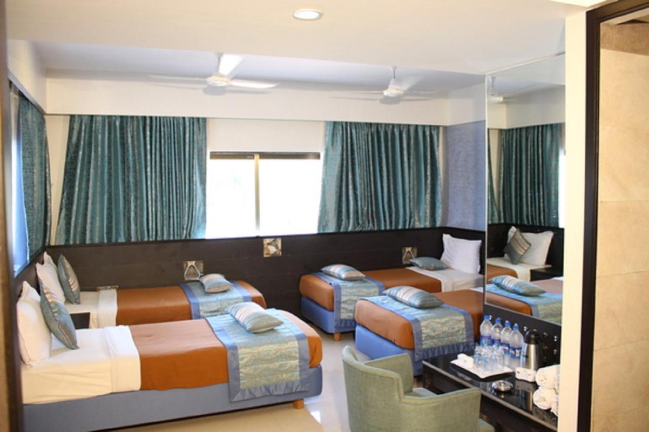 Hotel Princess Park Daman Bagian luar foto